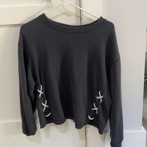 Super cute charcoal gray sweat shirt